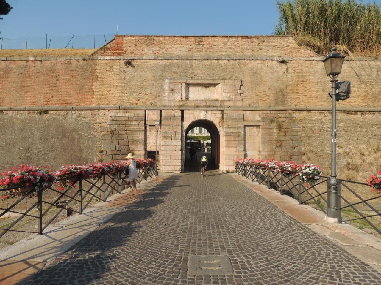Anfite Apartments Castelletto Peschiera del Garda Exteriör bild
