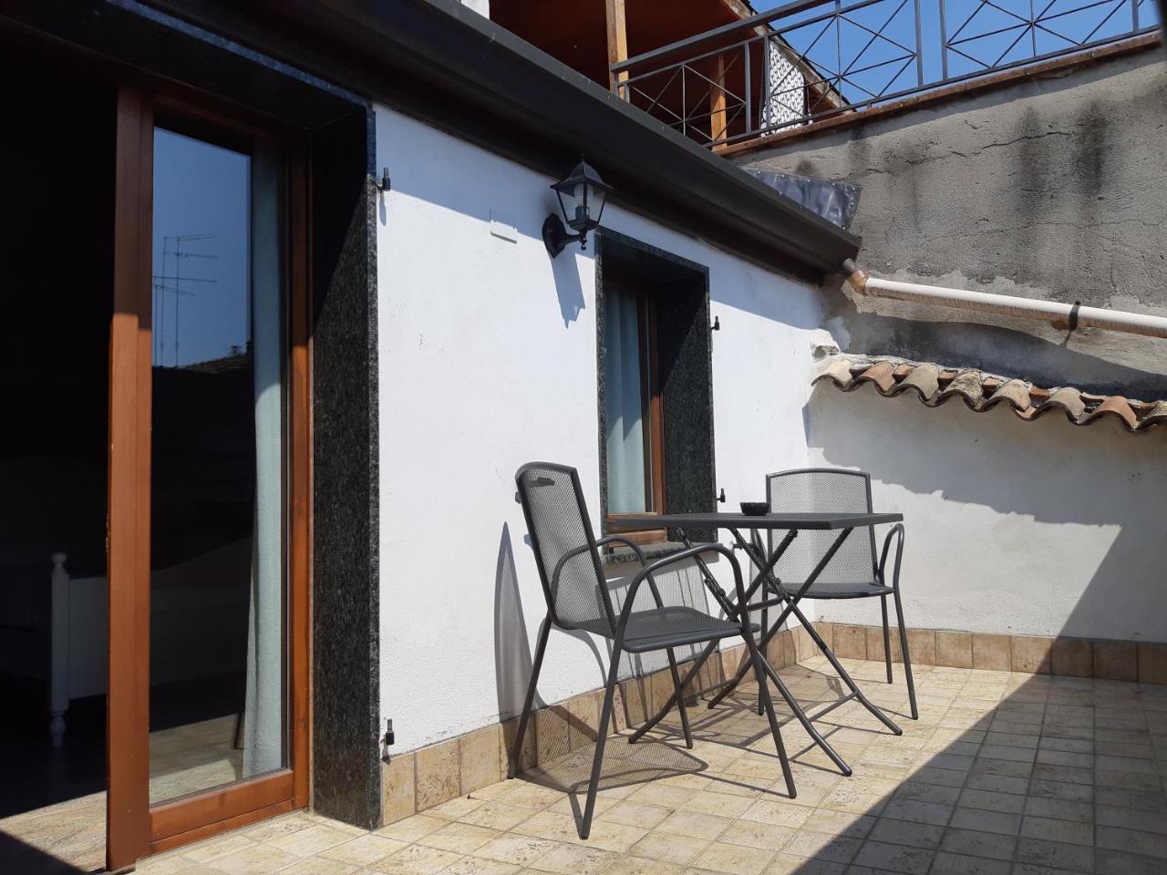 Anfite Apartments Castelletto Peschiera del Garda Exteriör bild